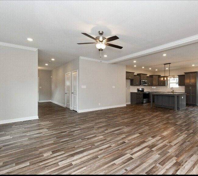 Main living are - 1086 Spicer Dr