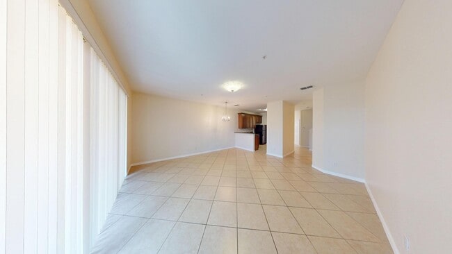 Building Photo - 831 Pipers Cay Dr