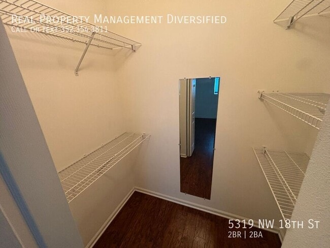 Building Photo - 5319 NW 18th St