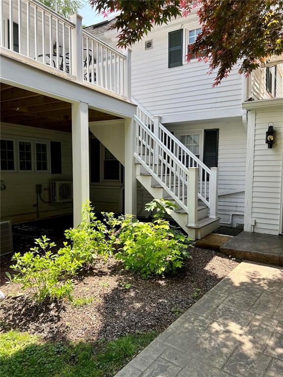 9 Old Jenckes Hill Rd 9 Old Jenckes Hill Rd Lincoln RI 02865