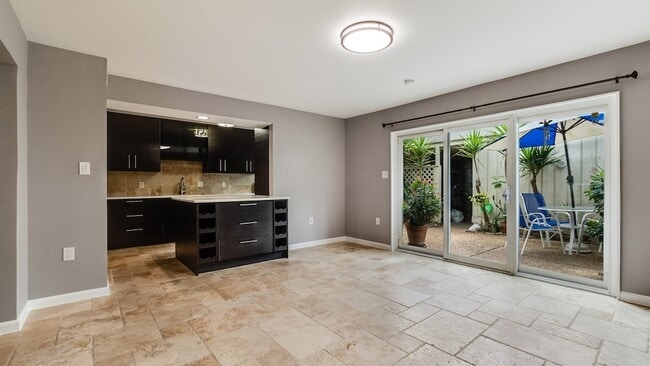 Building Photo - 12615 Huntingwick Dr