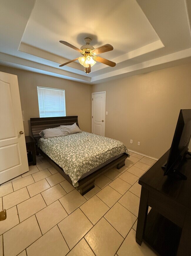 Unit D: Master Bedroom - 302 W Amy Dr