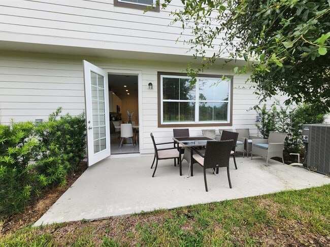 Building Photo - 1072 Plantation Ln