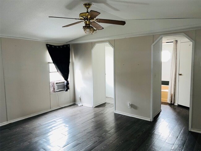 Building Photo - 25083 Billy Lee Dr