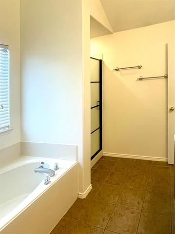 Building Photo - 8416 Sonnet Dr