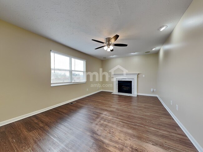 Building Photo - 7207 Rachaels Run