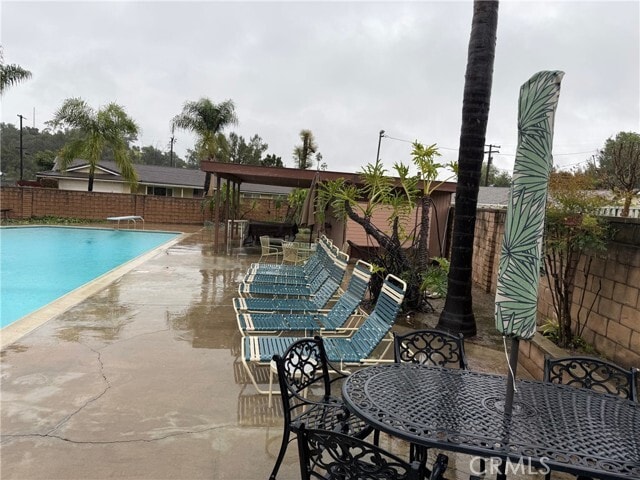 Building Photo - 1530 Robin Way