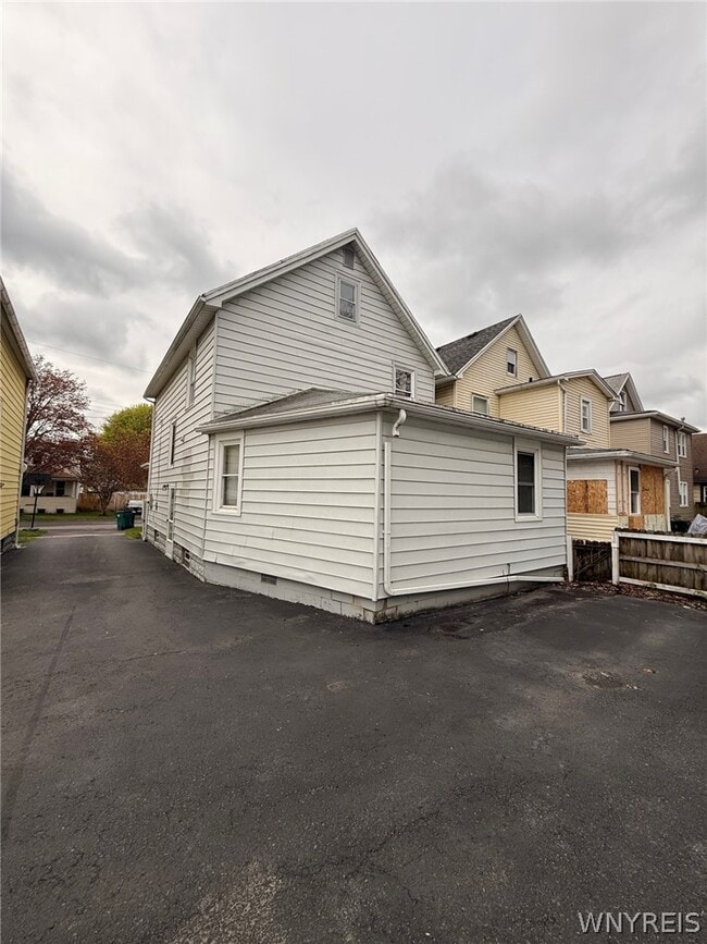 Building Photo - 50 7th Ave