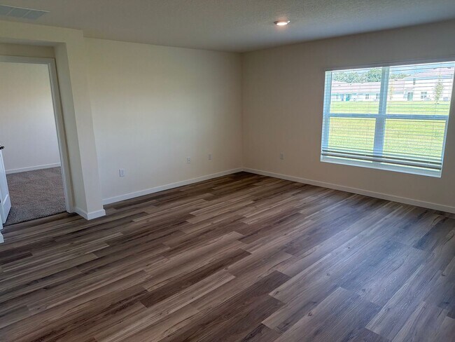 Building Photo - 8665 Barragan Dr