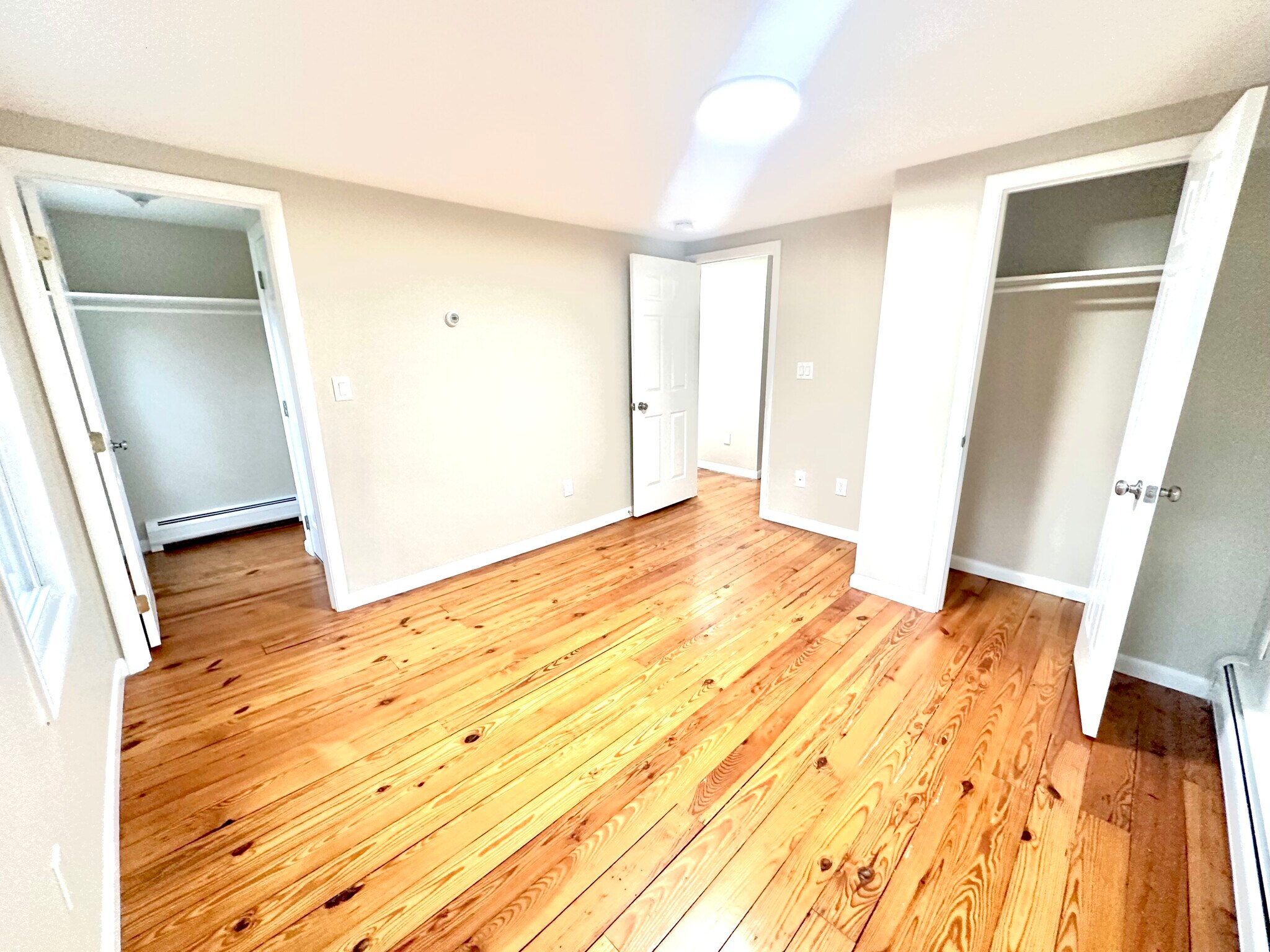 Building Photo - 6 Commercial Ave