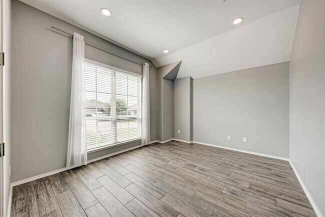 Building Photo - 12120 Mossygate Trl
