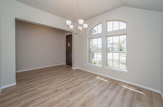 Building Photo - 2926 Grand Hawthorne Rd