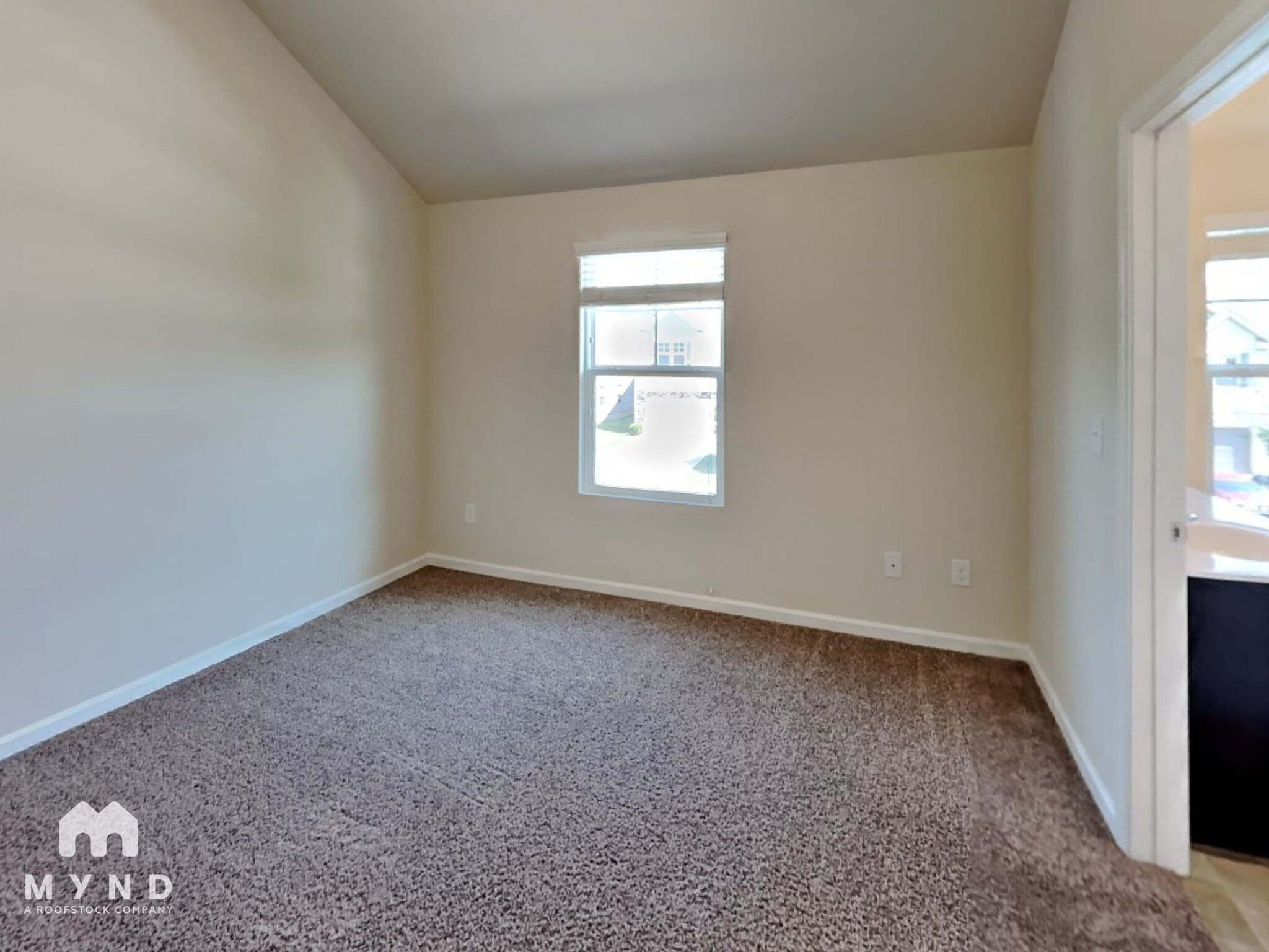 Building Photo - 5057 Rapahoe Trail