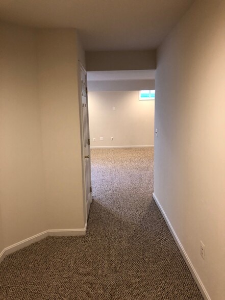 Building Photo - 10623 Red Wine Ct