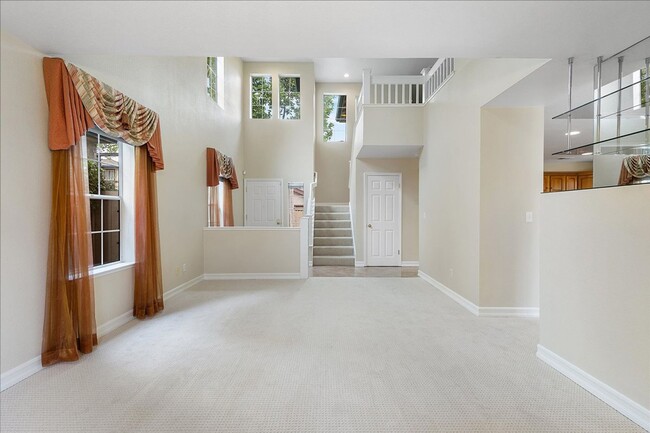 Building Photo - 3 Cerruti Ct
