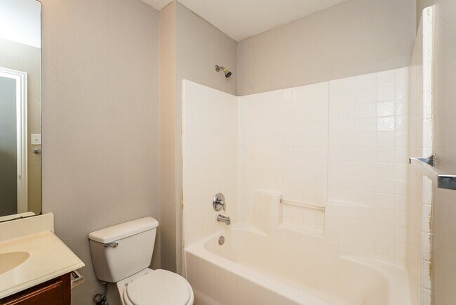 Building Photo - 1237 Camden Yard Dr