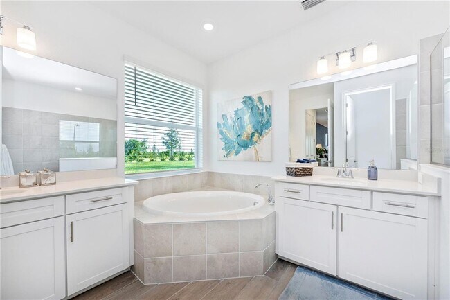 Building Photo - 17697 Santorini Ct
