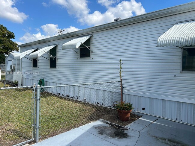 Building Photo - 35303 SW 180th Ave