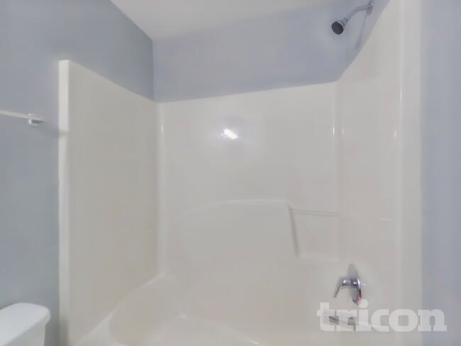 Building Photo - 202 Stephens Mill Dr