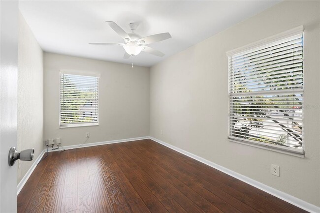 Building Photo - 5440 S MacDill Ave