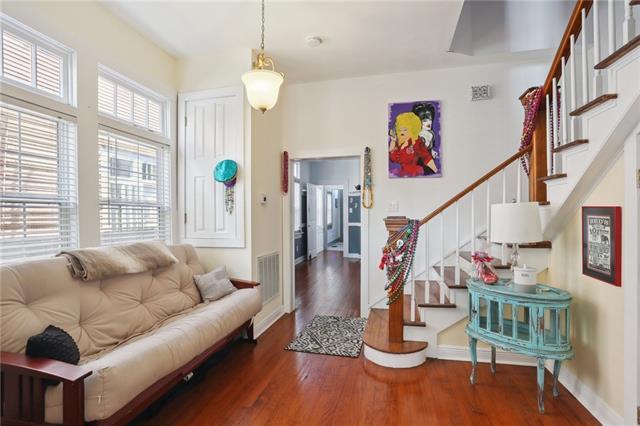 Building Photo - 2625 Baronne St