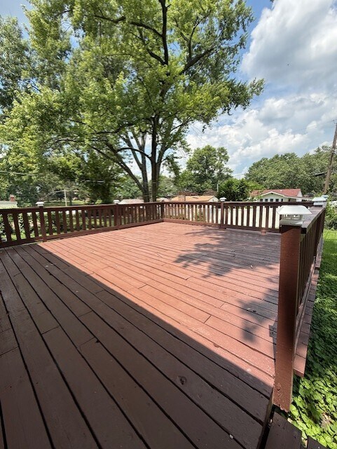 Building Photo - 1065 Hadwin Dr