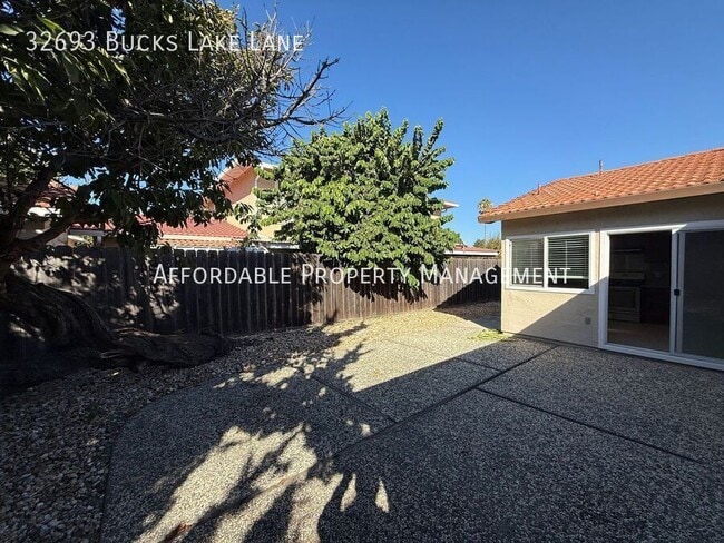 Building Photo - 32693 Bucks Lake Ln