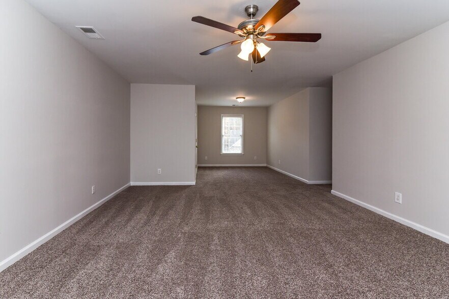 Building Photo - 2962 Spotted Pony Ct NW