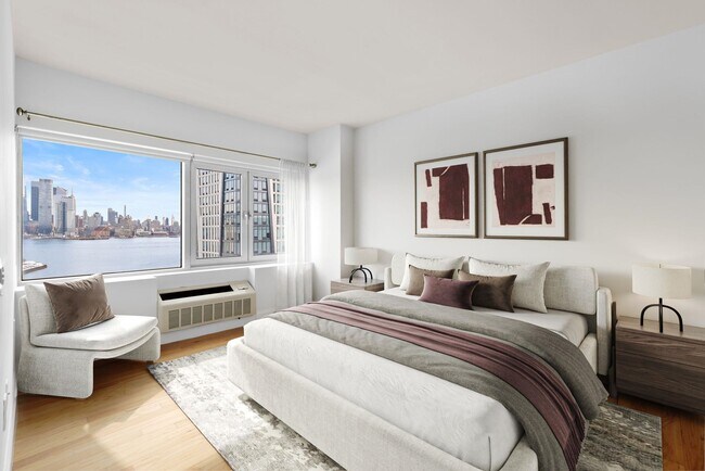 Building Photo - 1700 Park Ave