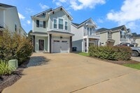 Building Photo - 458 Grand Oaks Rd