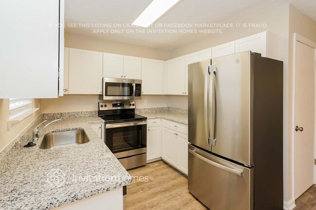 Building Photo - 347 Bonita Pkwy