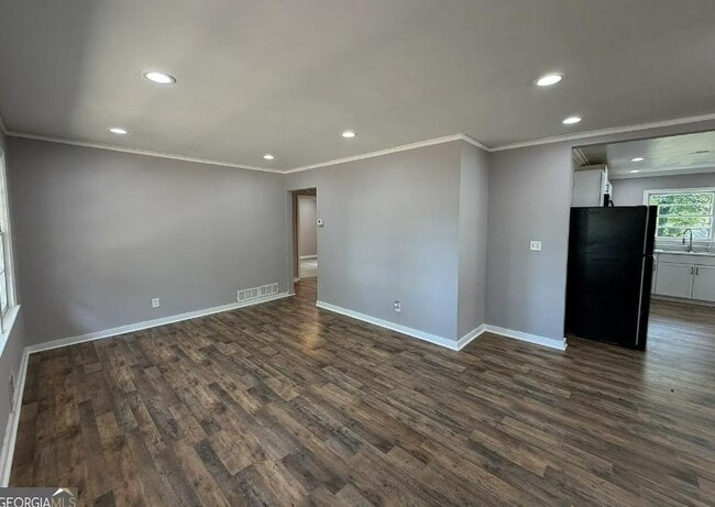 Building Photo - 109 Scarlett Dr