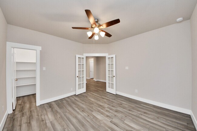 Building Photo - 32307 Fly Fish Wy