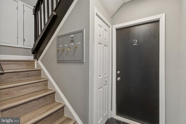 Primary Photo - 405 34th St SE