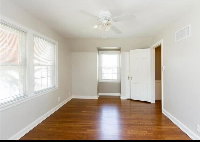 Bedroom 1 - 724 W Gregory Blvd