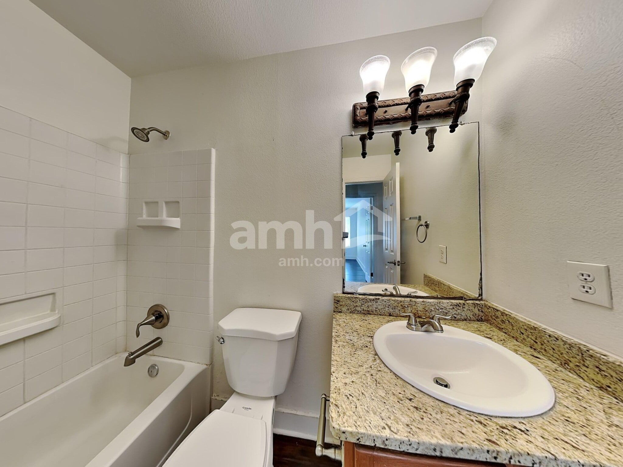 Building Photo - 3210 Crownover St