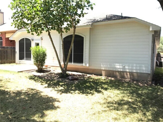 Building Photo - 10309 Broomflower Dr