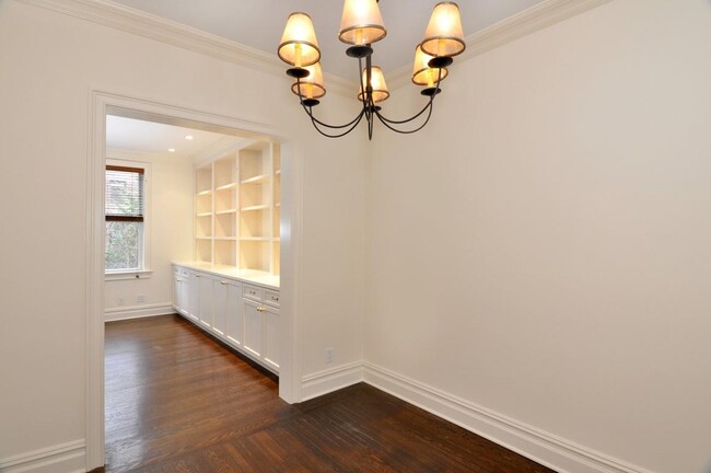 Building Photo - 64 Sagamore Rd