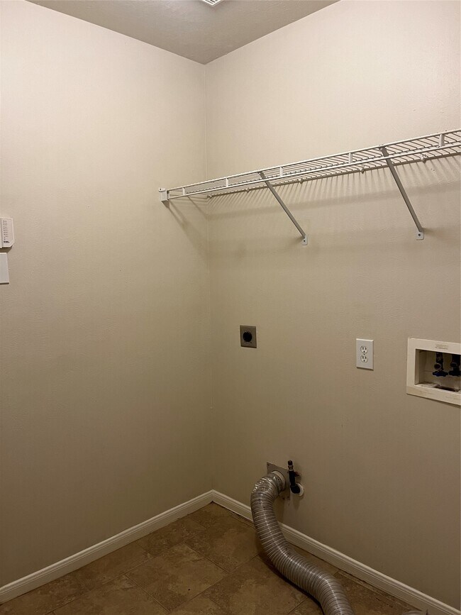 Building Photo - 3606 Starbridge Pointe Ln