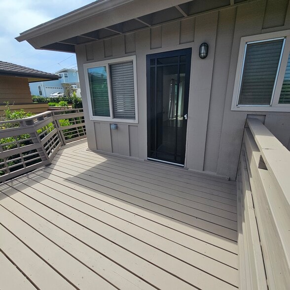 Building Photo - 777 Neptune Ave