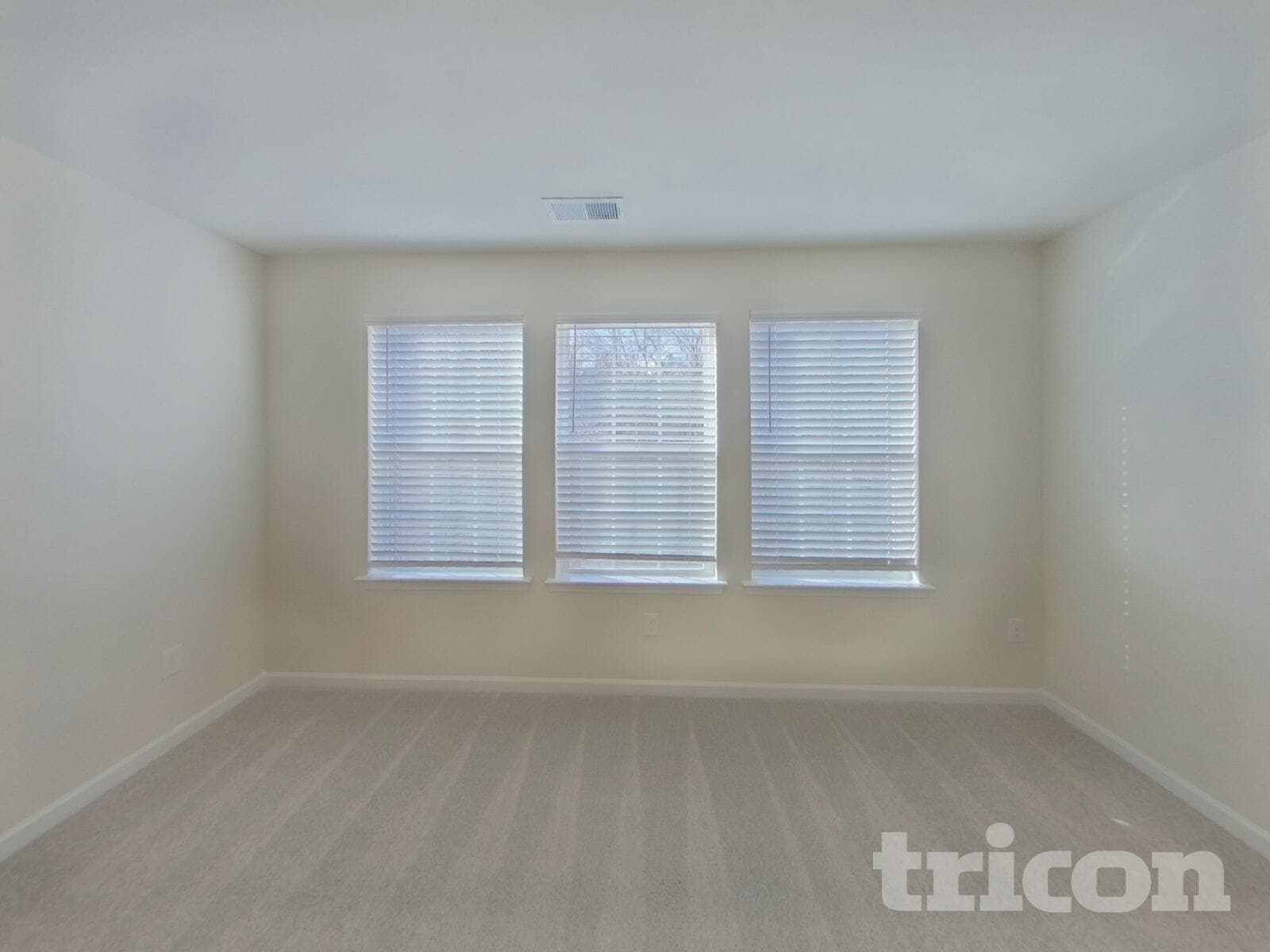 Building Photo - 1041 Bandon Dr