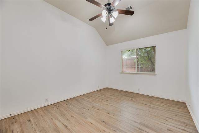 Building Photo - 6556 Fairview Dr