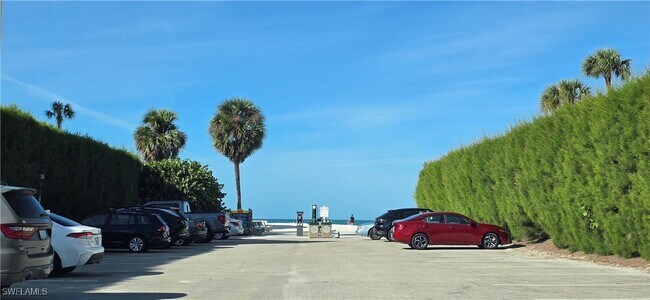 Building Photo - 3930 Belair Ln