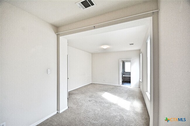 Building Photo - 588 Agave Flats Dr