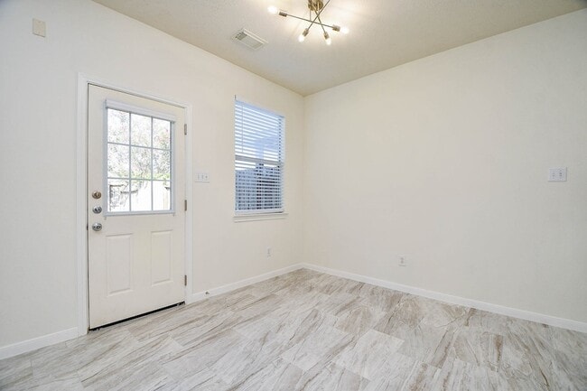 Building Photo - 5607 Stonecloud Ln
