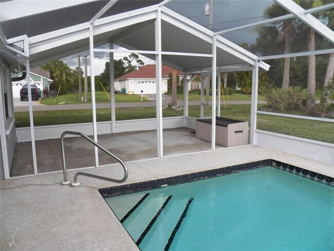 Building Photo - 23167 Turnbull Ave