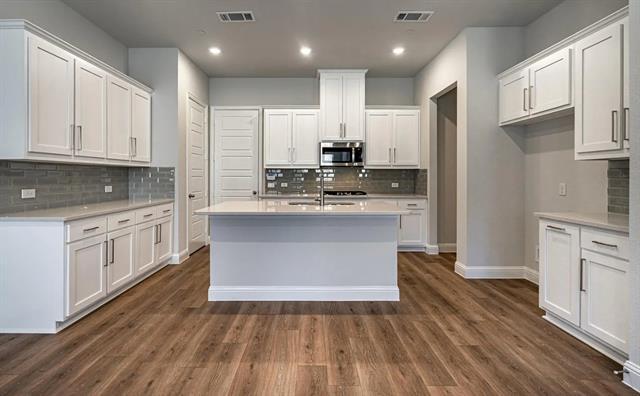 Building Photo - 336 Almanor St