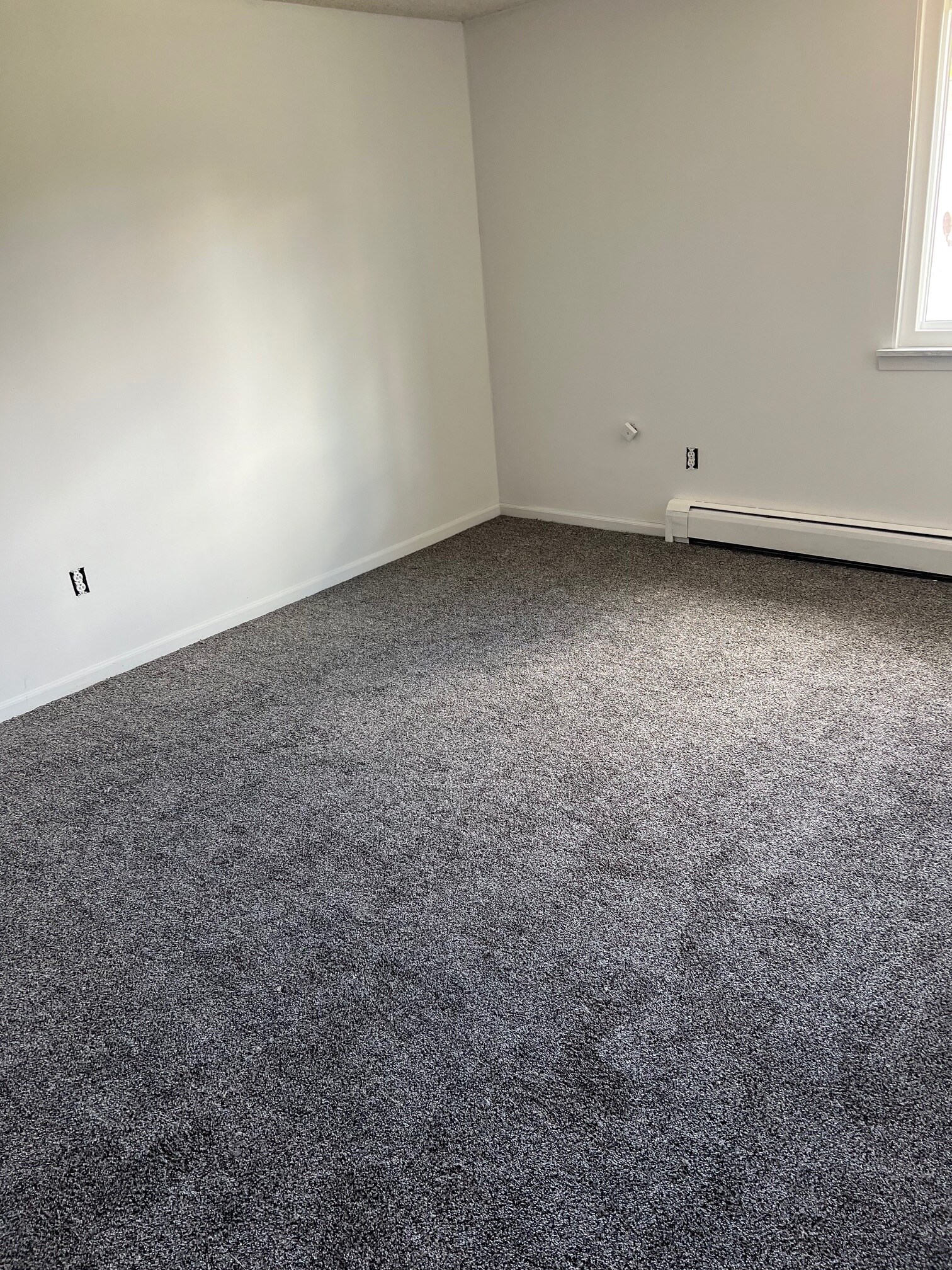 Building Photo - 308 Frontier Ave