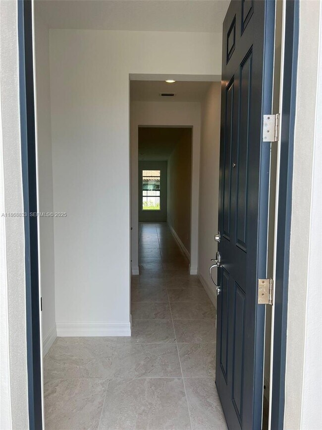 Building Photo - 6121 Rancho Ln