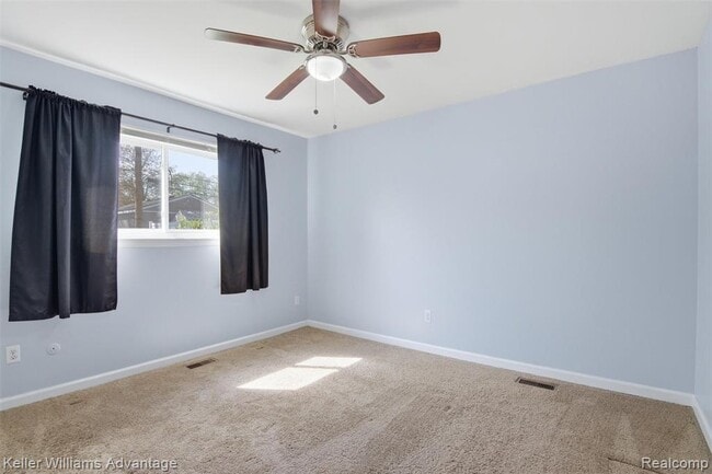 Building Photo - 7435 Lathers St